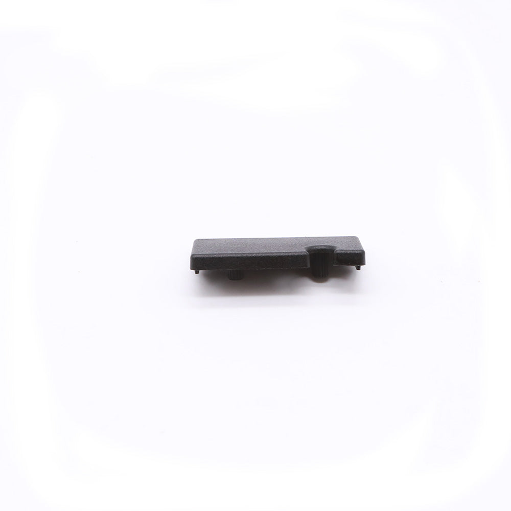 D12: cache profilé passe câble